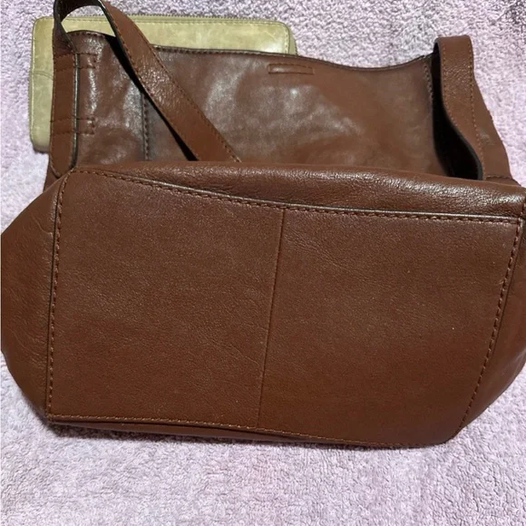 Frye purse and wallet - Picture 8 of 9